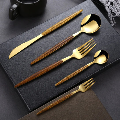 Golden Elegance Dining Set: Luxe Cutlery & Tableware Collection.