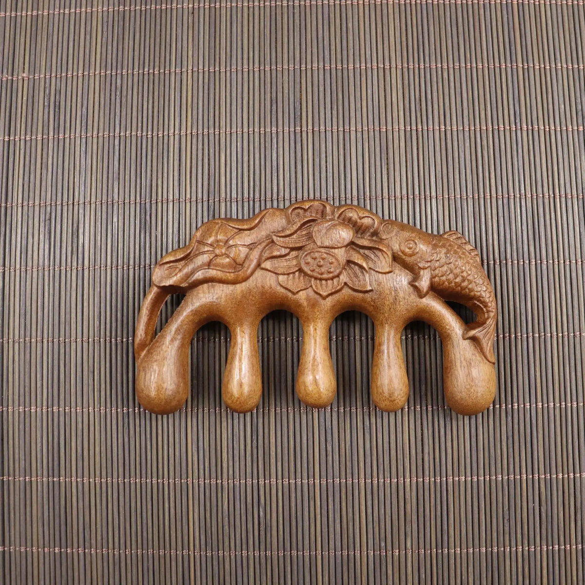 Sandalwood Ergonomic Scalp & Body Massager