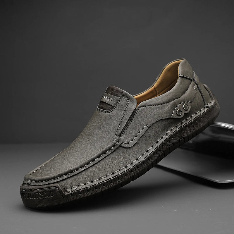 Prestige Walk: Leather shoes for men.