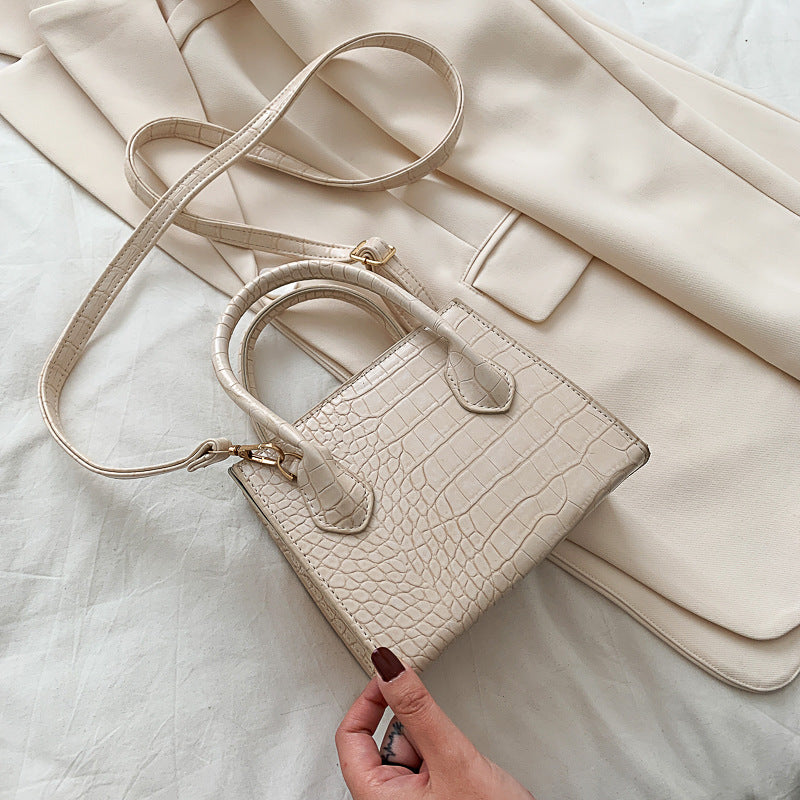 Summer Crossbody Bag - Stylish Versatile Handbag for Women